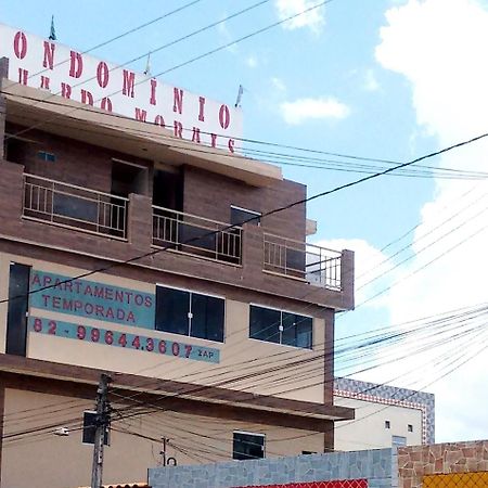 Condominio Eduardo Morais เปเนโด ภายนอก รูปภาพ